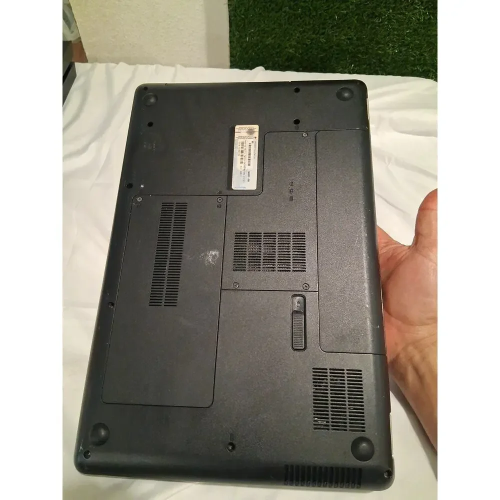 Compaq Presario CQ56 15.6